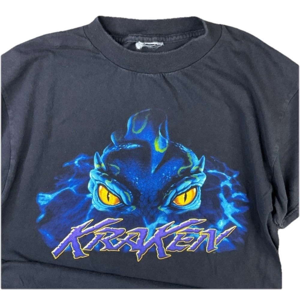 Vintage Seaworld‎ Kraken T-Shirt Rollercoaster Parks Graphic Tee Y2K Dragon Sz M